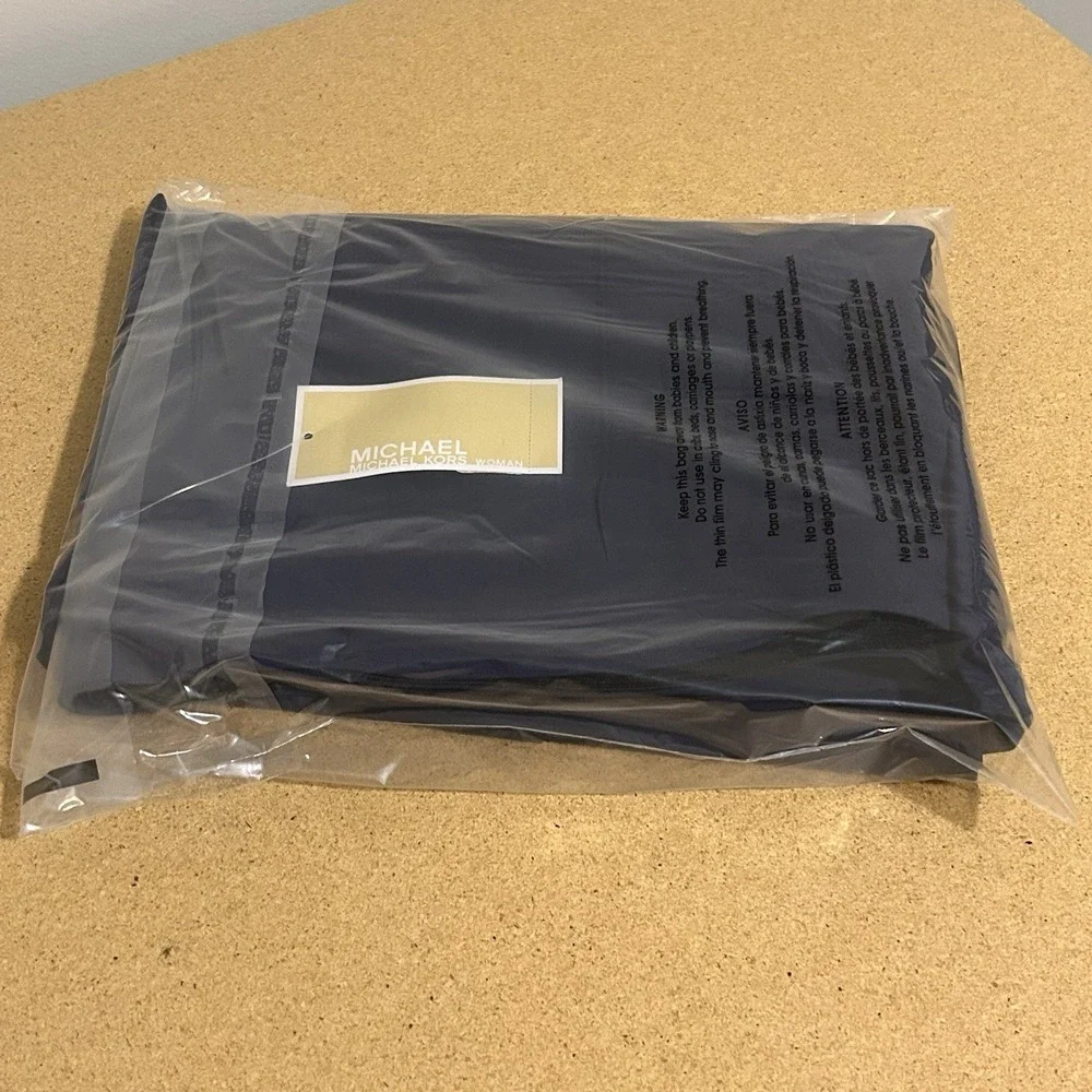 Michael Kors Women's 20W Fashion Basics Dress Pants Blue NWT - Picture 9 of 9